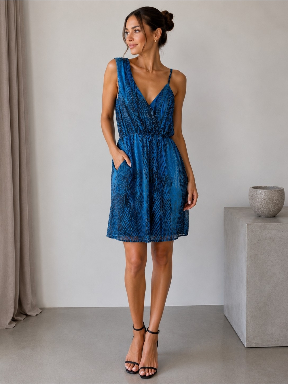 Bebe Summer Dress size S